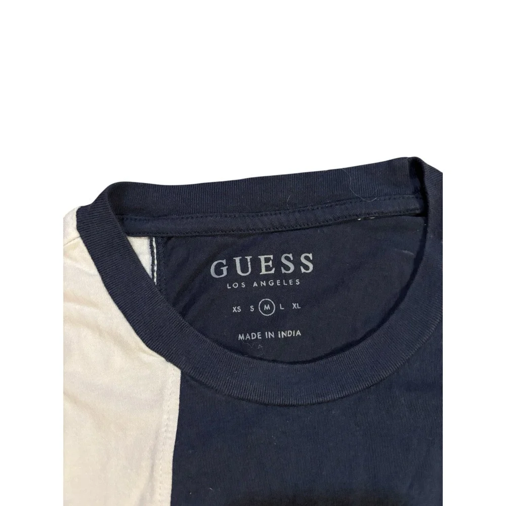 Guess Colorblock Graphic Tee White Blue Mens‎ Size Medium Spellout Embroidered - Picture 3 of 8